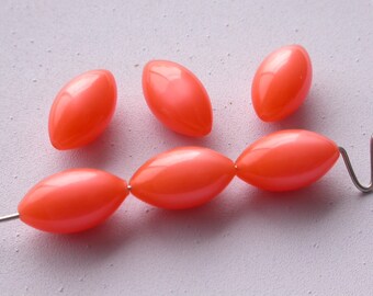 6 Vintage Moonglow Lucite Beads Elongated Oval Coral Salmon